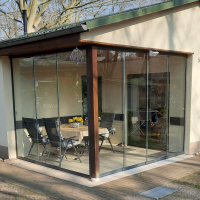 Glasschiebewand